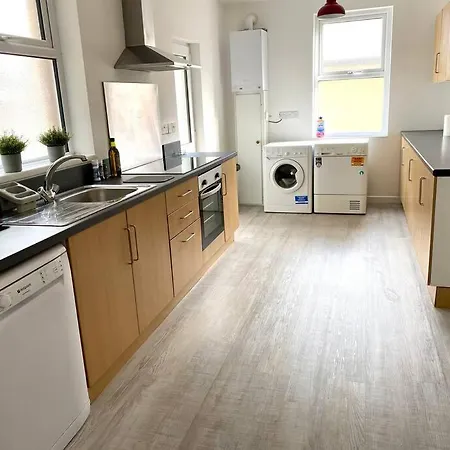 Eden Stay 5 Bedroom House Morecambe Exterior photo